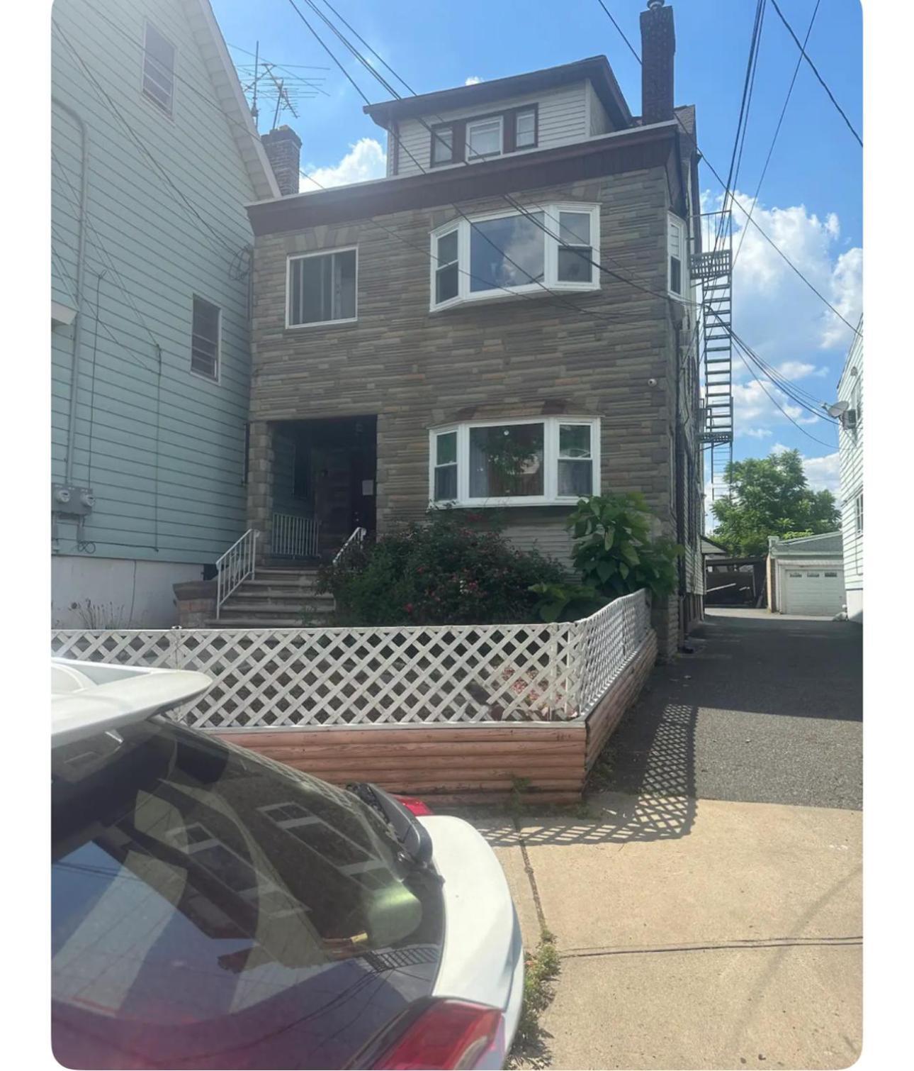 Peacehouse Apartment